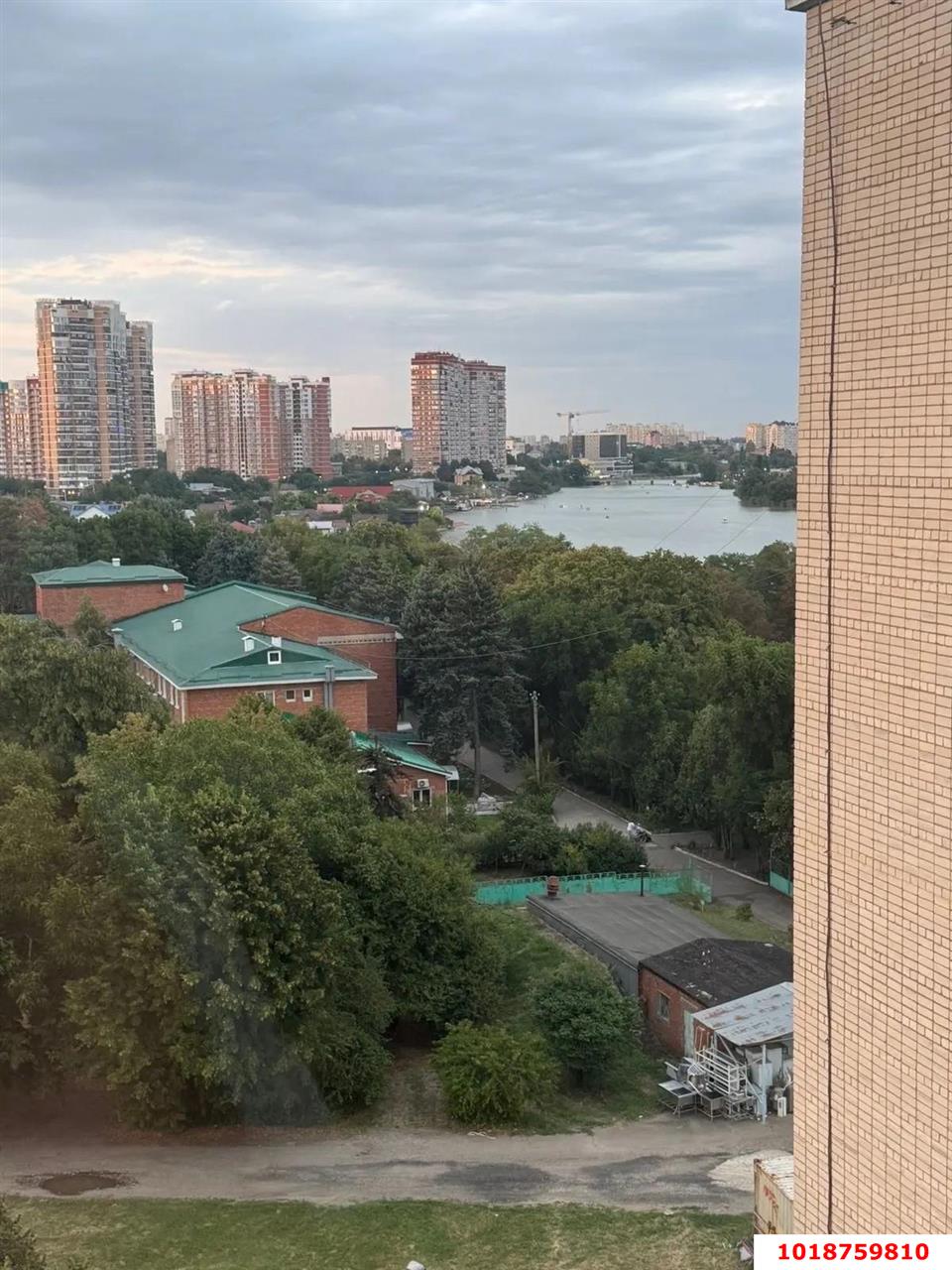 Фото №12: 2-комнатная квартира 40&nbsp;м², 9/9&nbsp;эт. - Краснодар, Центральный внутригородской округ, мкр. Черёмушки, ул. Старокубанская, 40