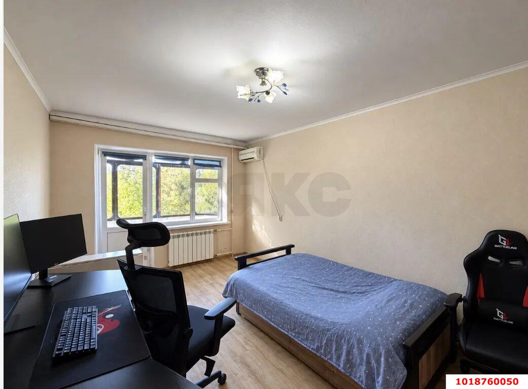 Фото №2: 1-комнатная квартира 35&nbsp;м², 3/5&nbsp;эт. - Краснодар, Западный внутригородской округ, мкр. Фестивальный, ул. имени Тургенева, 136