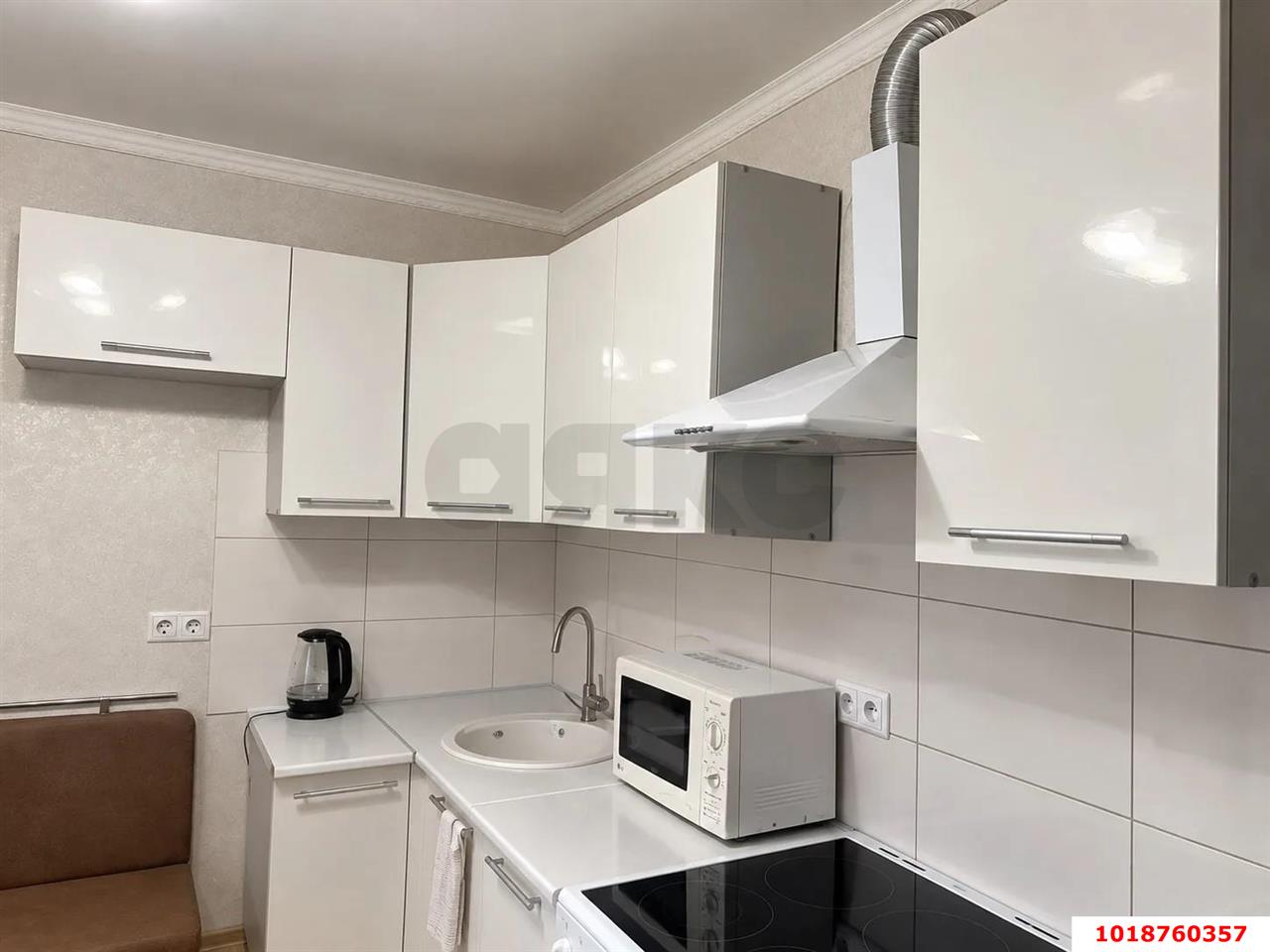Фото №8: 1-комнатная квартира 43&nbsp;м², 2/14&nbsp;эт. - Краснодар, Прикубанский внутригородской округ, мкр. Репино, пр-д Репина, 42