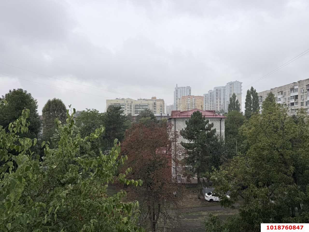 Фото №2: 2-комнатная квартира 50&nbsp;м², 5/5&nbsp;эт. - Краснодар, Прикубанский внутригородской округ, мкр. Фестивальный, ул. Атарбекова, 15