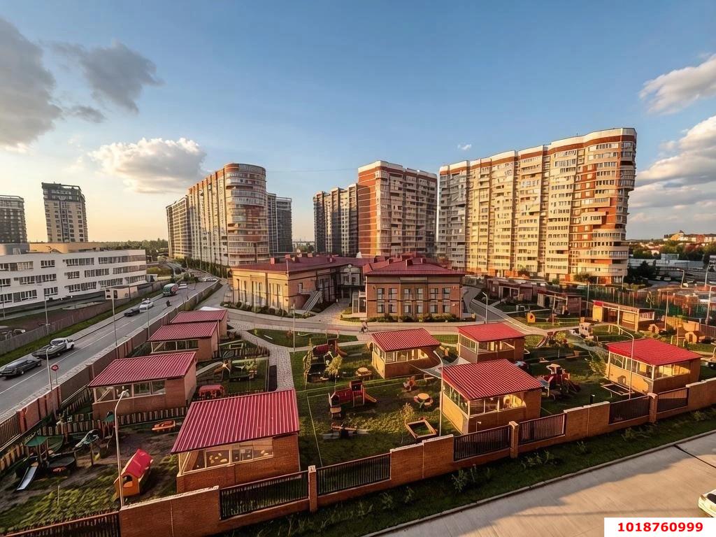 Фото №3: Студия 23&nbsp;м², 6/19&nbsp;эт. - Краснодар, Прикубанский внутригородской округ, жилой комплекс Аксиома, мкр. Догма Парк, ул. Марины Цветаевой, 17к2