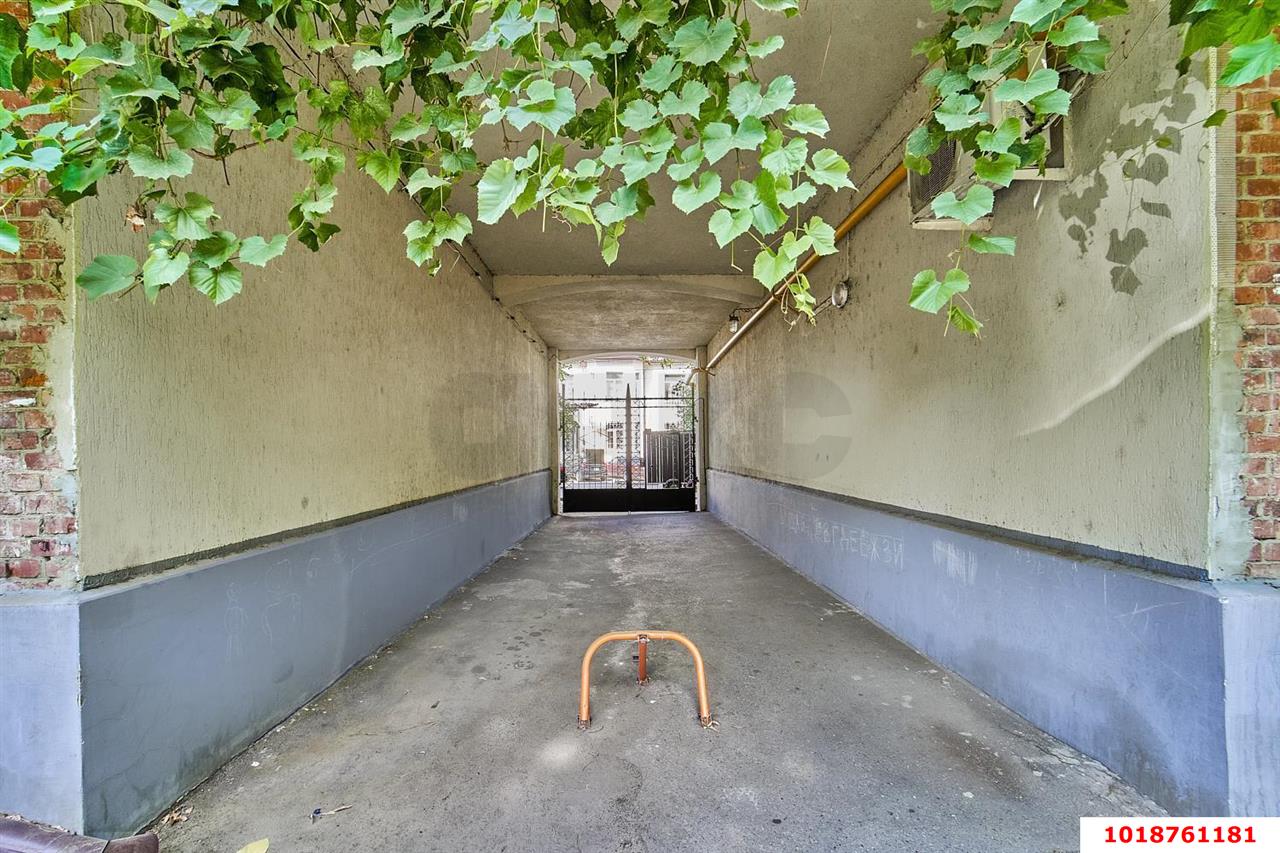 Фото №5: 2-комнатная квартира 57&nbsp;м², 5/5&nbsp;эт. - Краснодар, Западный внутригородской округ, мкр. Центральный, ул. Советская, 40