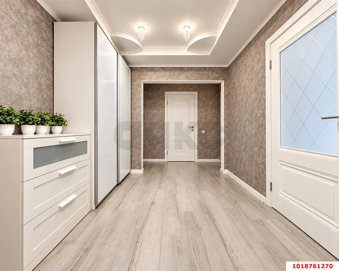 Фото №2: 3-комнатная квартира 75&nbsp;м², 3/12&nbsp;эт. - Краснодар, Западный внутригородской округ, мкр. Юбилейный, б-р Платановый, 6