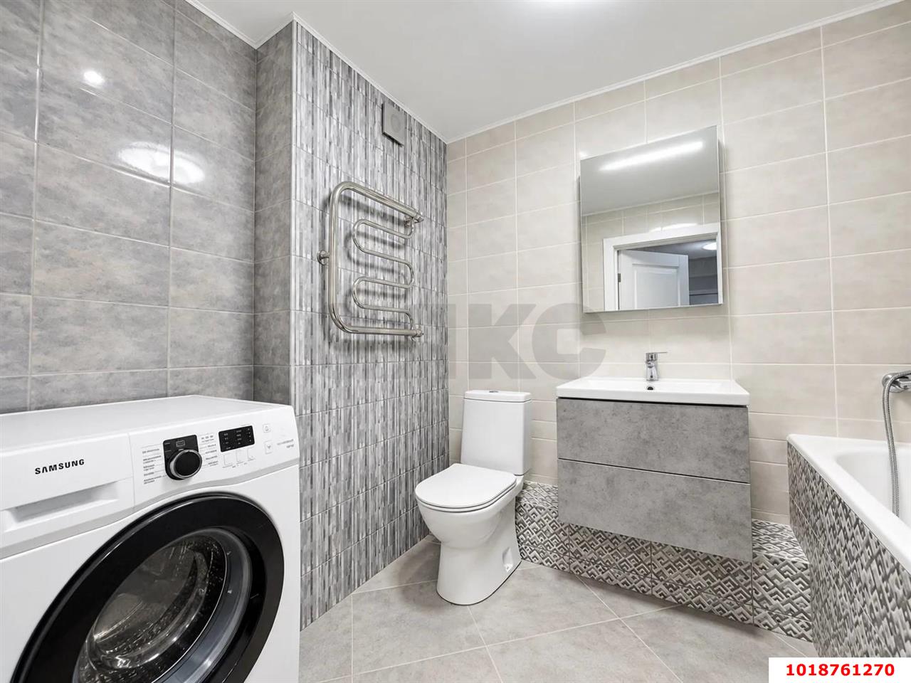 Фото №4: 3-комнатная квартира 75&nbsp;м², 3/12&nbsp;эт. - Краснодар, Западный внутригородской округ, мкр. Юбилейный, б-р Платановый, 6