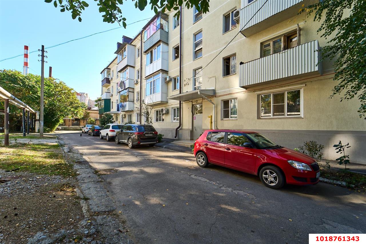 Фото №17: 2-комнатная квартира 44&nbsp;м², 1/4&nbsp;эт. - Краснодар, Центральный внутригородской округ, мкр. Центральный, ул. Орджоникидзе, 93