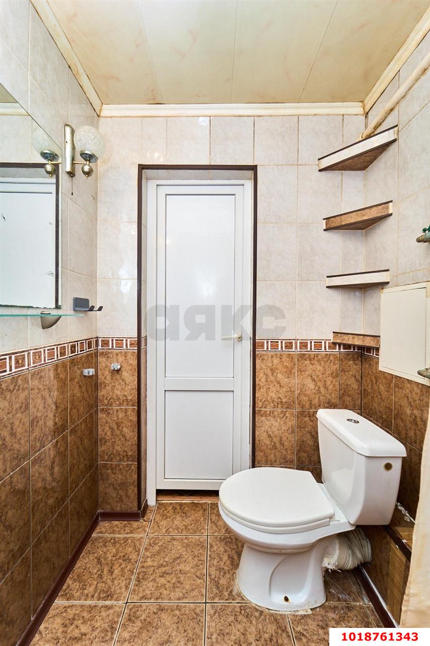 Фото №16: 2-комнатная квартира 44&nbsp;м², 1/4&nbsp;эт. - Краснодар, Центральный внутригородской округ, мкр. Центральный, ул. Орджоникидзе, 93