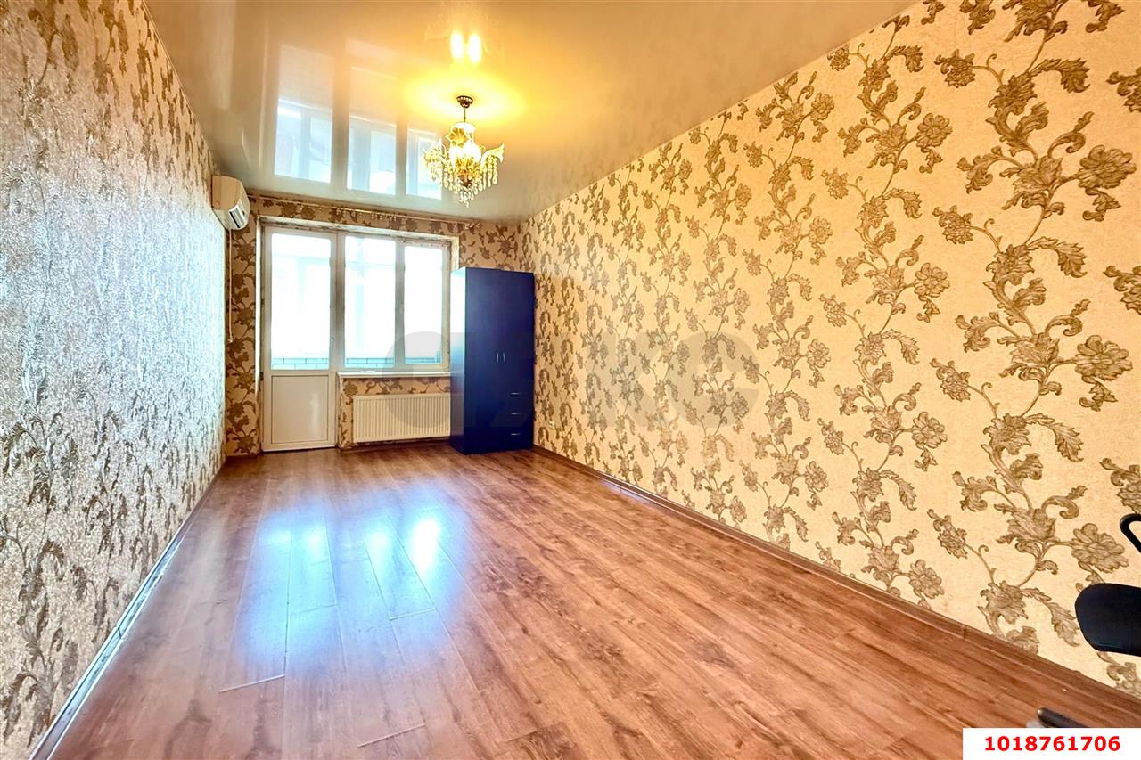 Фото №6: 1-комнатная квартира 48&nbsp;м², 6/6&nbsp;эт. - Краснодар, Карасунский внутригородской округ, мкр. Черёмушки, ул. Селезнёва, 4/6