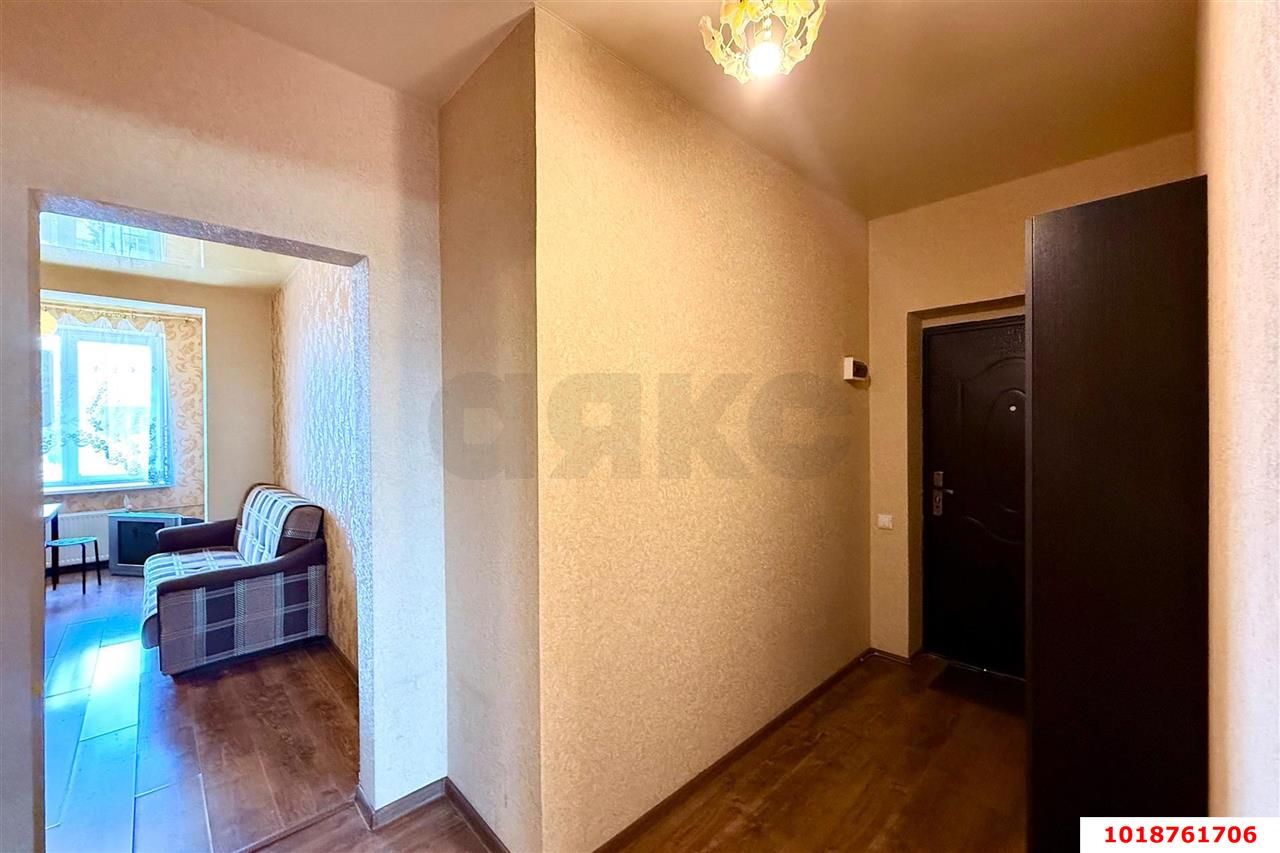 Фото №9: 1-комнатная квартира 48&nbsp;м², 6/6&nbsp;эт. - Краснодар, Карасунский внутригородской округ, мкр. Черёмушки, ул. Селезнёва, 4/6