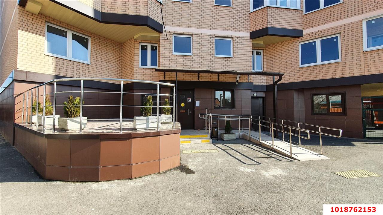 Фото №10: 1-комнатная квартира 52&nbsp;м², 6/9&nbsp;эт. - Краснодар, Сельскохозяйственный Институт, мкр. Западный внутригородской округ, ул. Краснознамённая, 1/2