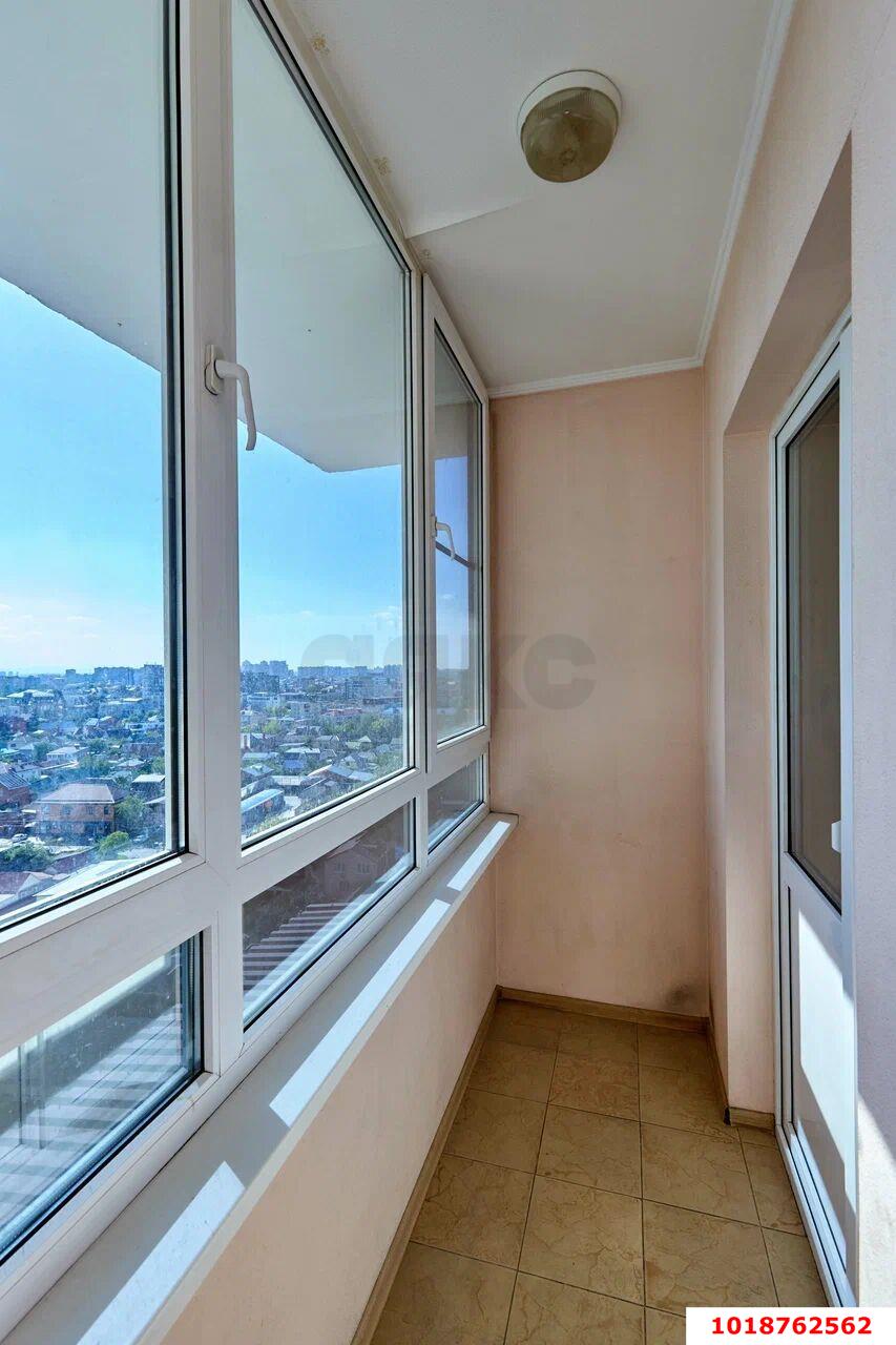 Фото №9: 1-комнатная квартира 49&nbsp;м², 13/24&nbsp;эт. - Краснодар, Западный внутригородской округ, Фестивальный, мкр. жилой комплекс Триумф, ул. имени П.М. Гаврилова, 27