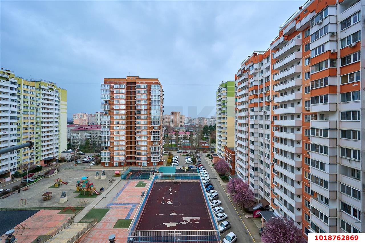 Фото №21: 3-комнатная квартира 82&nbsp;м², 10/16&nbsp;эт. - Краснодар, Прикубанский внутригородской округ, мкр. Юбилейный, ул. имени Калинина, 13к63