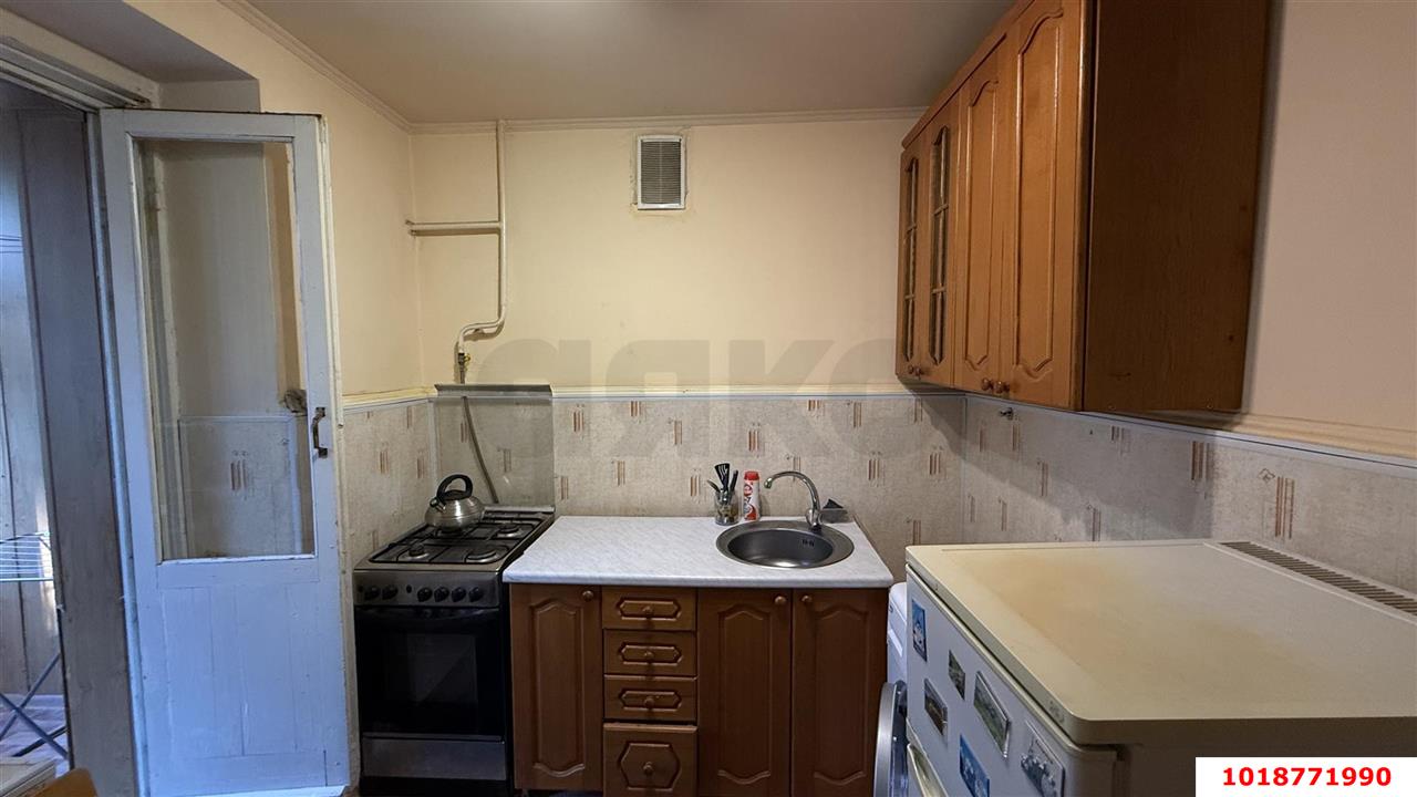 Фото №5: 1-комнатная квартира 31&nbsp;м², 1/10&nbsp;эт. - Краснодар, Прикубанский внутригородской округ, мкр. 40 лет Победы, ул. Красных Зорь, 23