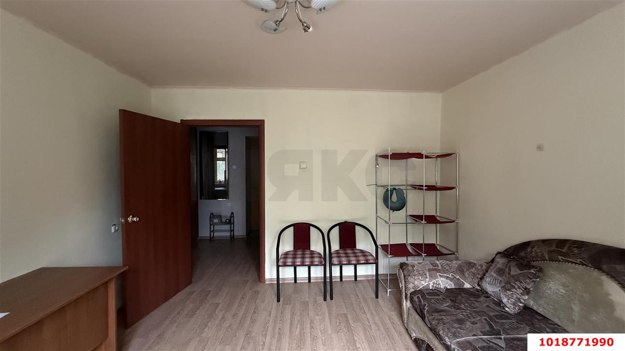 Фото №3: 1-комнатная квартира 31&nbsp;м², 1/10&nbsp;эт. - Краснодар, Прикубанский внутригородской округ, мкр. 40 лет Победы, ул. Красных Зорь, 23
