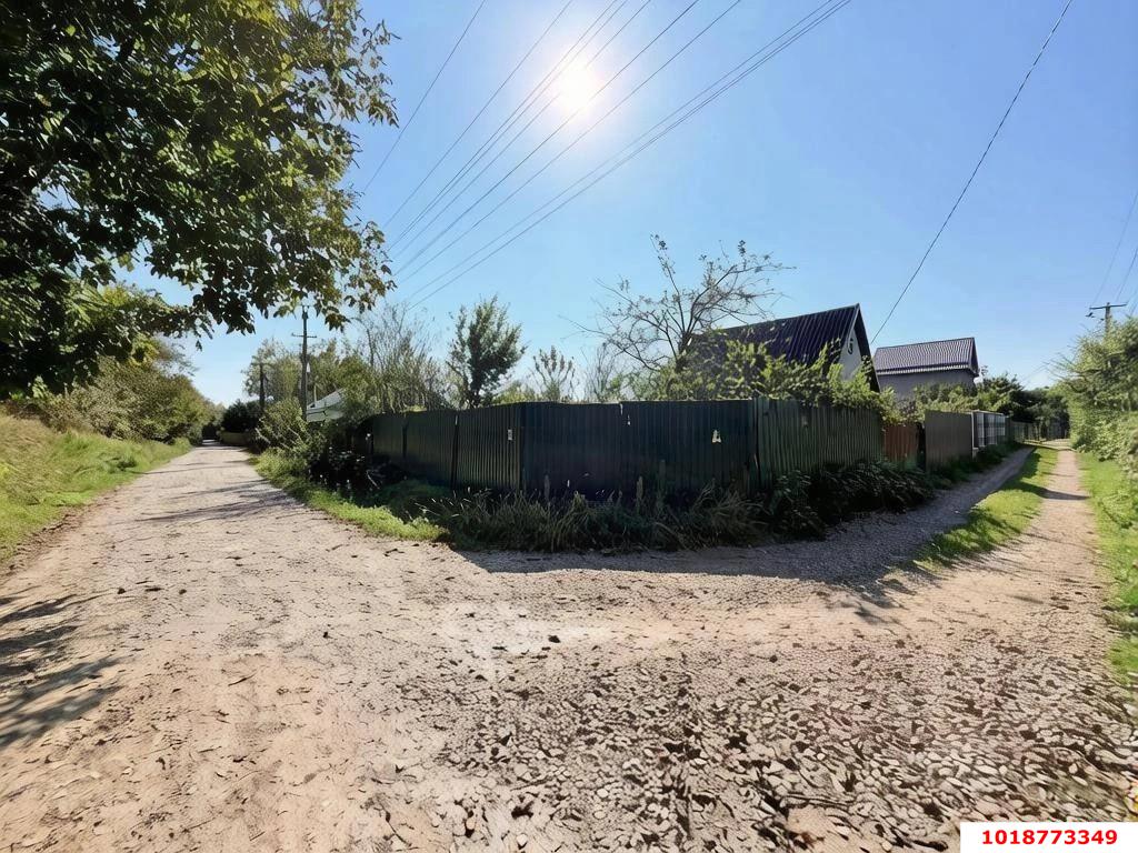 Фото №2: Дом 35&nbsp;м² + 5.68&nbsp;сот., 1&nbsp;эт. - Елизаветинская, Прикубанский внутригородской округ, мкр. СНТ Речник, ул. Троссовая, 387