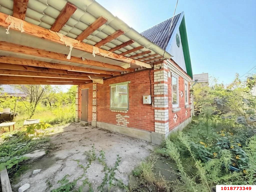 Фото №1: Дом 35&nbsp;м² + 5.68&nbsp;сот., 1&nbsp;эт. - Елизаветинская, Прикубанский внутригородской округ, мкр. СНТ Речник, ул. Троссовая, 387
