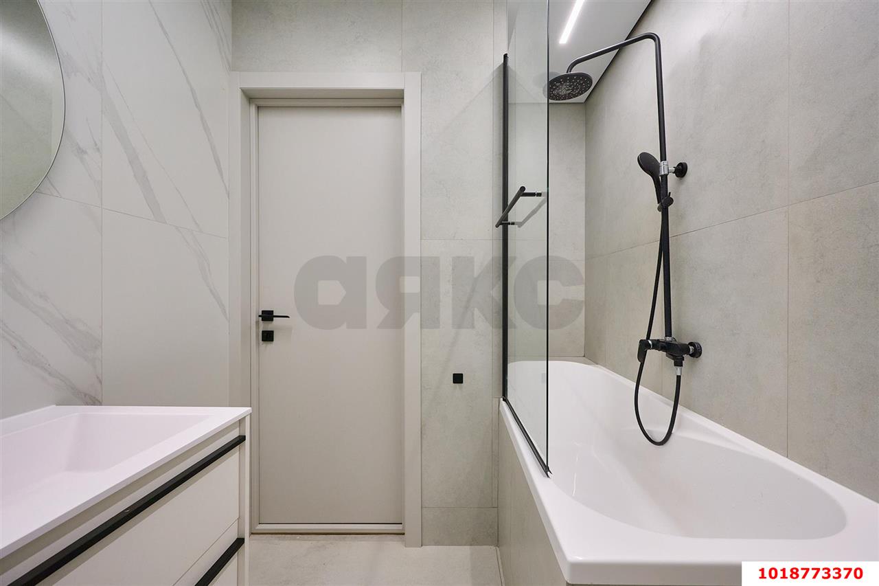 Фото №24: 3-комнатная квартира 90&nbsp;м², 7/24&nbsp;эт. - Краснодар, Западный внутригородской округ, Фестивальный, мкр. ЖК Тургенев, ул. Дальняя, 8к2