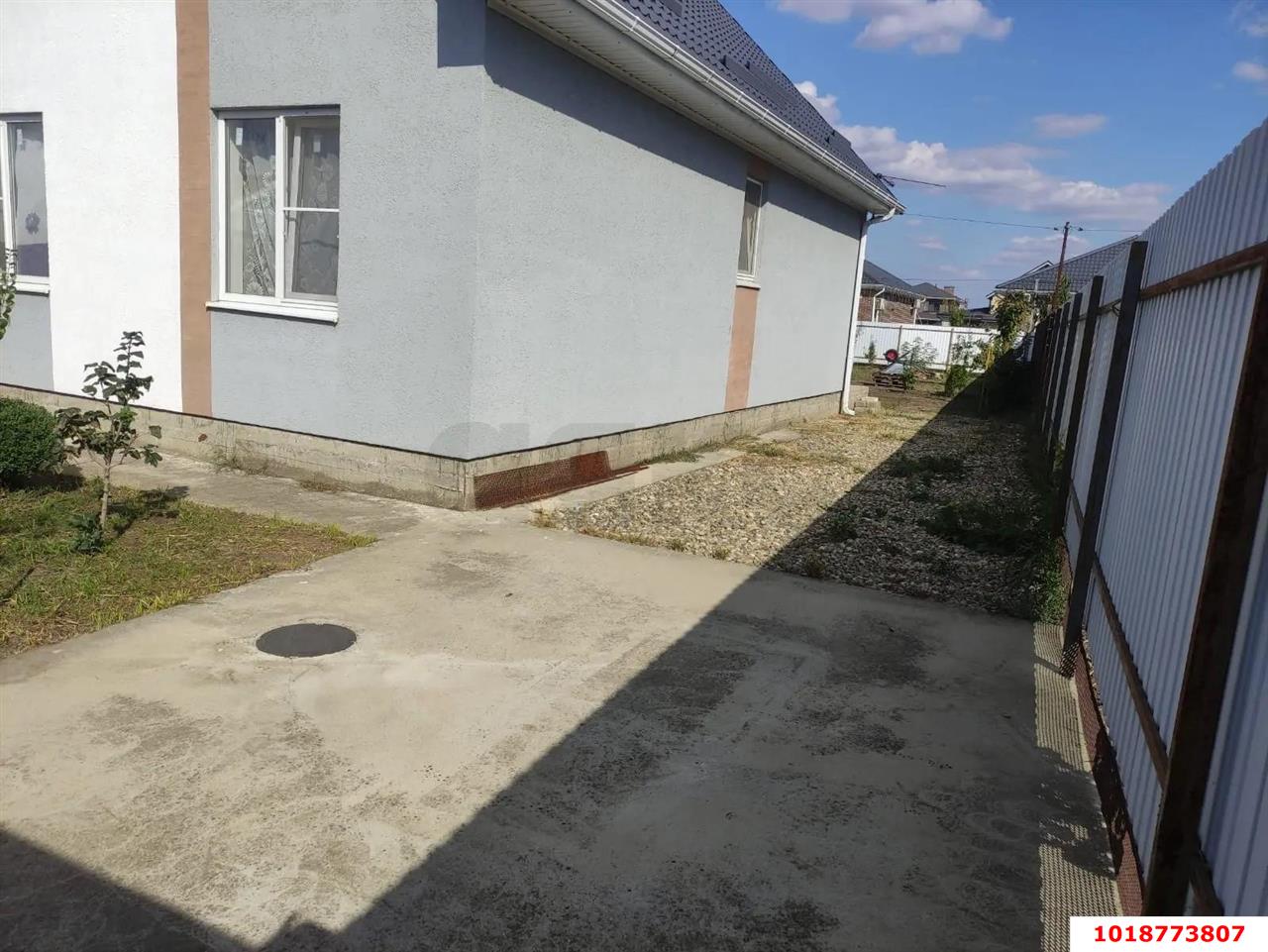 Фото №3: Дом 112&nbsp;м² + 4.5&nbsp;сот., 2&nbsp;эт. - Новотитаровская, п. коттеджный  Новотитаровка, ул. Ягоднинская