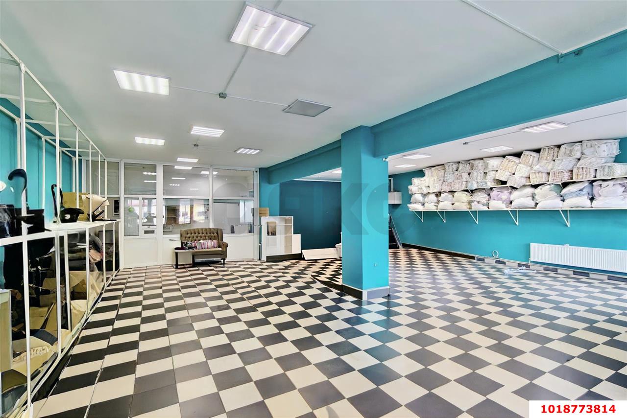 Фото №11: Торговое помещение 350&nbsp;м², 1/1&nbsp;эт. - Краснодар, Карасунский внутригородской округ, мкр. Хлопчато-бумажный Комбинат, ул. Уральская, 122/1