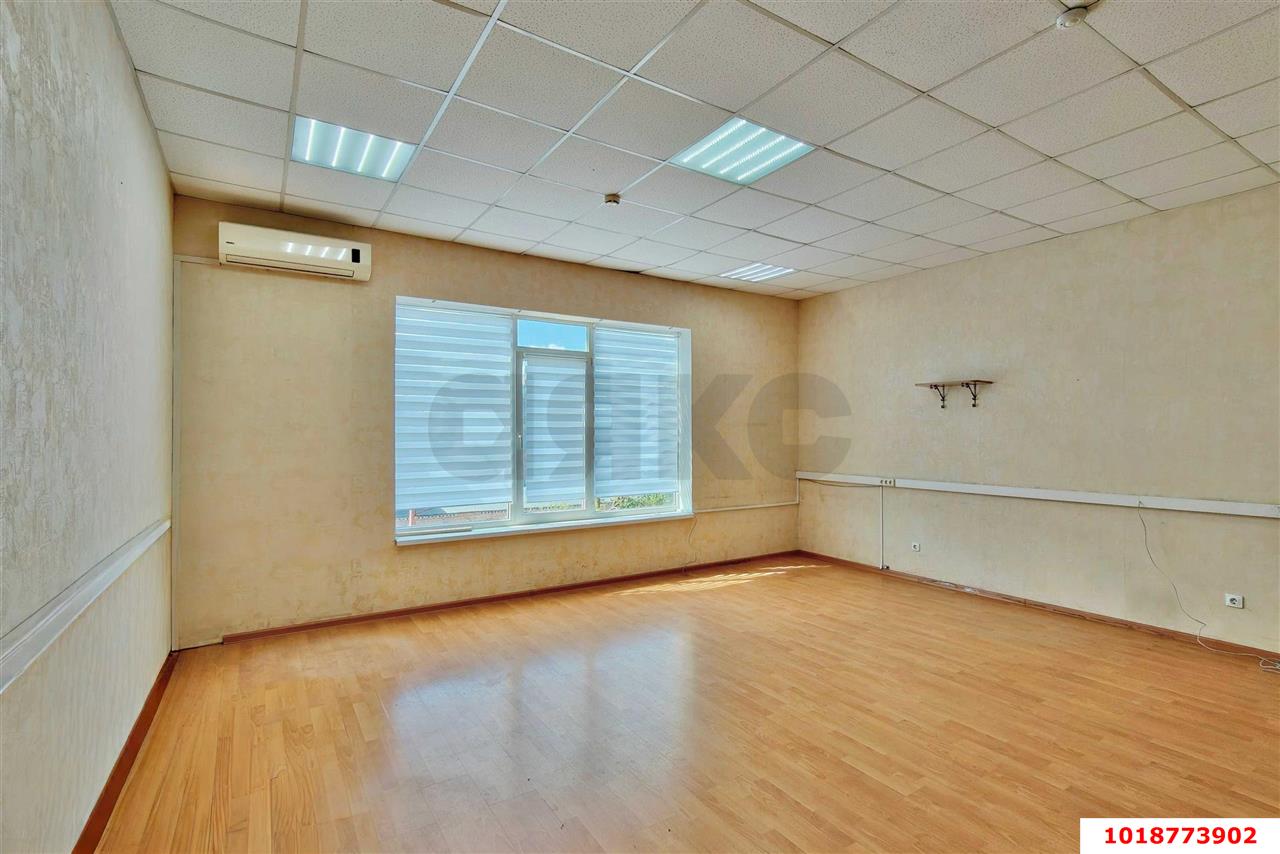 Фото №16: Коммерция 1100&nbsp;м², 2&nbsp;эт. - Краснодар, Карасунский внутригородской округ, мкр. Хлопчато-бумажный Комбинат, ул. Текстильная, 9/2
