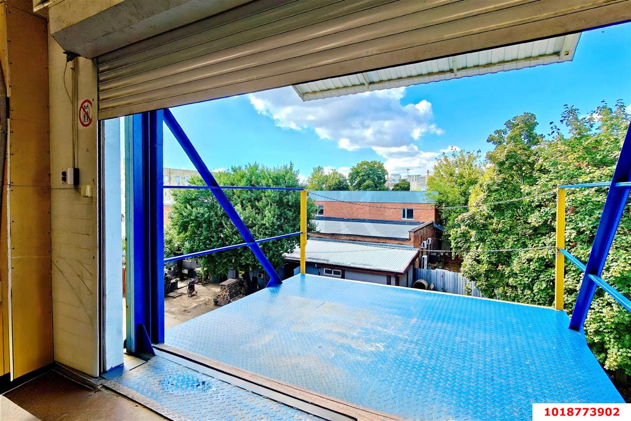 Фото №10: Коммерция 1100&nbsp;м², 2&nbsp;эт. - Краснодар, Карасунский внутригородской округ, мкр. Хлопчато-бумажный Комбинат, ул. Текстильная, 9/2