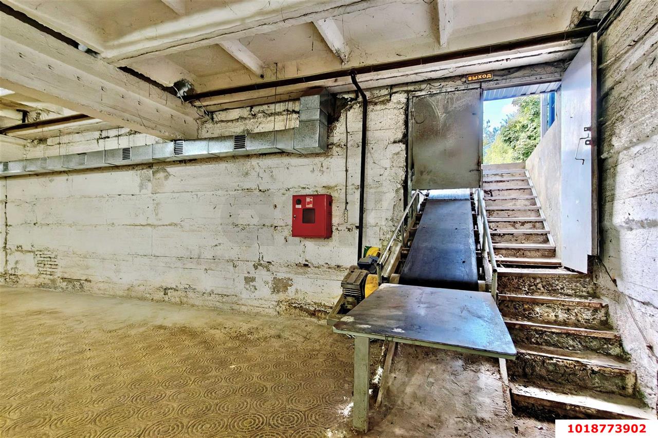 Фото №22: Коммерция 1100&nbsp;м², 2&nbsp;эт. - Краснодар, Карасунский внутригородской округ, мкр. Хлопчато-бумажный Комбинат, ул. Текстильная, 9/2