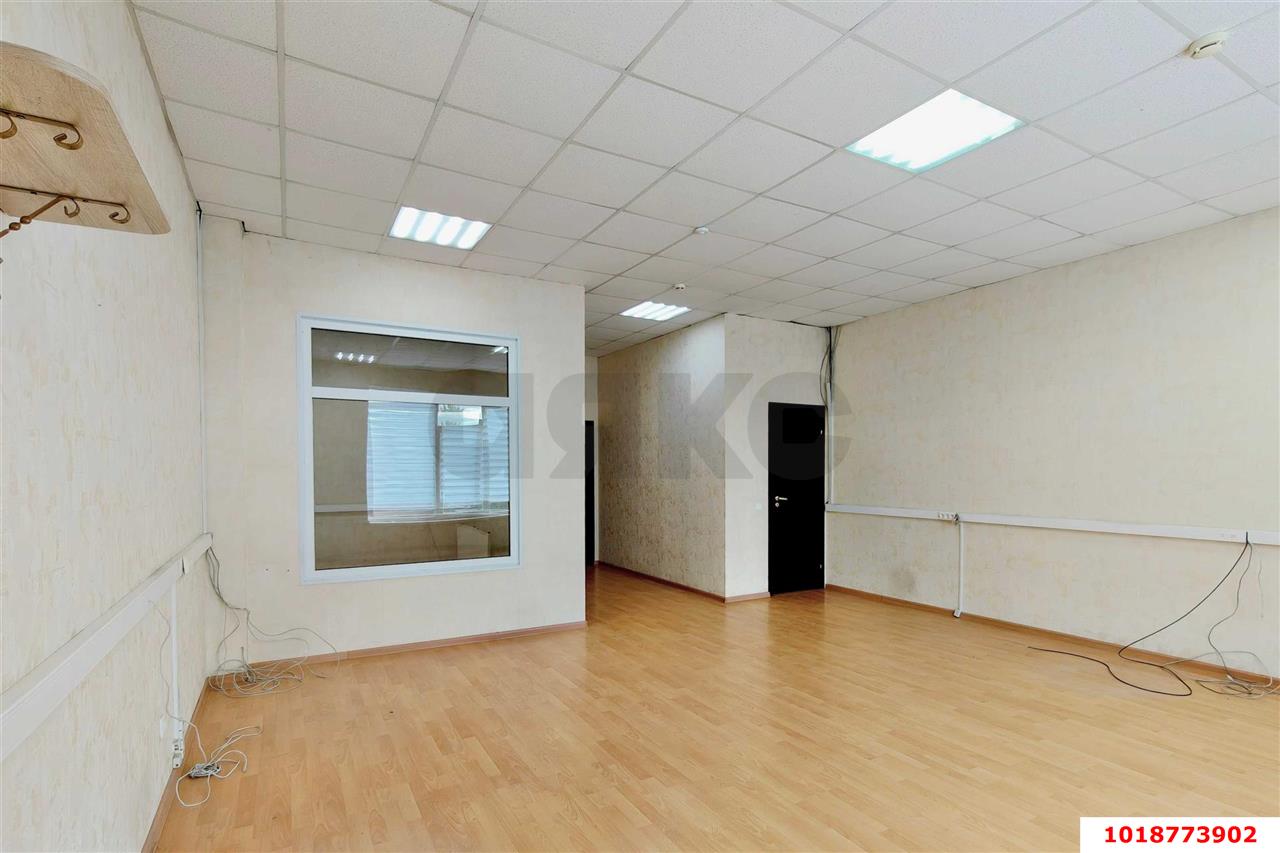 Фото №15: Коммерция 1100&nbsp;м², 2&nbsp;эт. - Краснодар, Карасунский внутригородской округ, мкр. Хлопчато-бумажный Комбинат, ул. Текстильная, 9/2