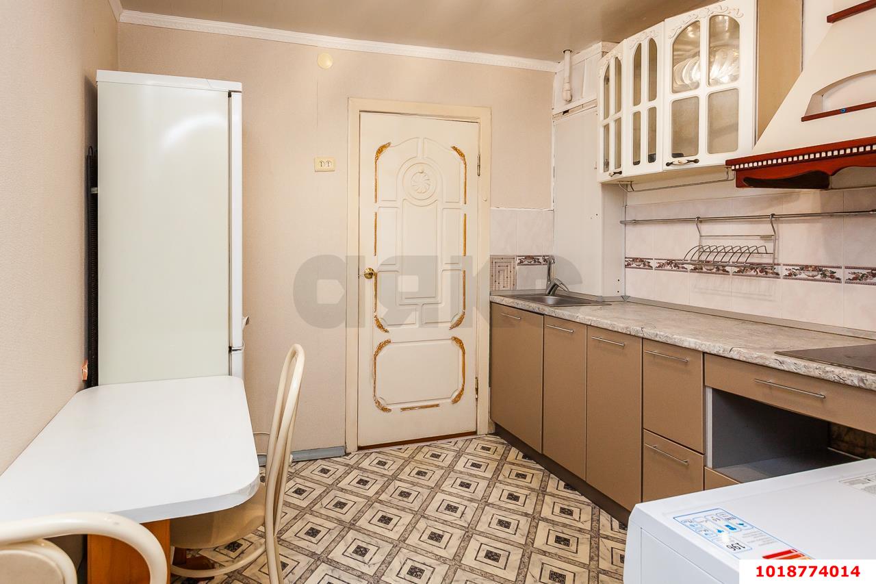 Фото №6: 1-комнатная квартира 21&nbsp;м², 1/9&nbsp;эт. - Краснодар, Центральный внутригородской округ, мкр. Черёмушки, ул. Старокубанская, 40/1