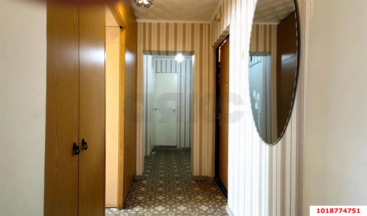 Фото №10: 2-комнатная квартира 52&nbsp;м², 3/9&nbsp;эт. - Краснодар, Карасунский внутригородской округ, мкр. Комсомольский, ул. Уральская, 196/4