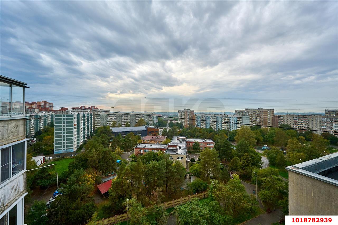 Фото №25: 3-комнатная квартира 76&nbsp;м², 12/12&nbsp;эт. - Краснодар, Западный внутригородской округ, мкр. Юбилейный, ул. Бульварное Кольцо, 4