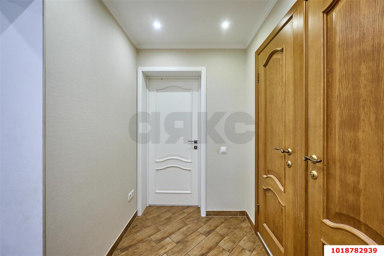 Фото №15: 3-комнатная квартира 76&nbsp;м², 12/12&nbsp;эт. - Краснодар, Западный внутригородской округ, мкр. Юбилейный, ул. Бульварное Кольцо, 4