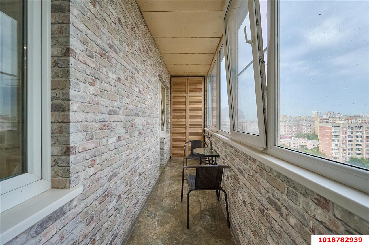 Фото №8: 3-комнатная квартира 76&nbsp;м², 12/12&nbsp;эт. - Краснодар, Западный внутригородской округ, мкр. Юбилейный, ул. Бульварное Кольцо, 4