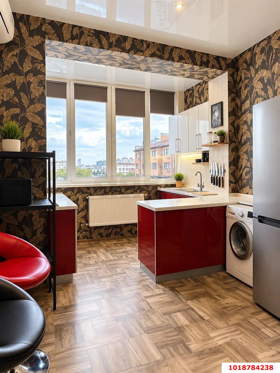 Фото №1: 2-комнатная квартира 65&nbsp;м², 4/6&nbsp;эт. - Краснодар, Прикубанский внутригородской округ, мкр. Музыкальный, ул. имени Сергея Есенина, 84А
