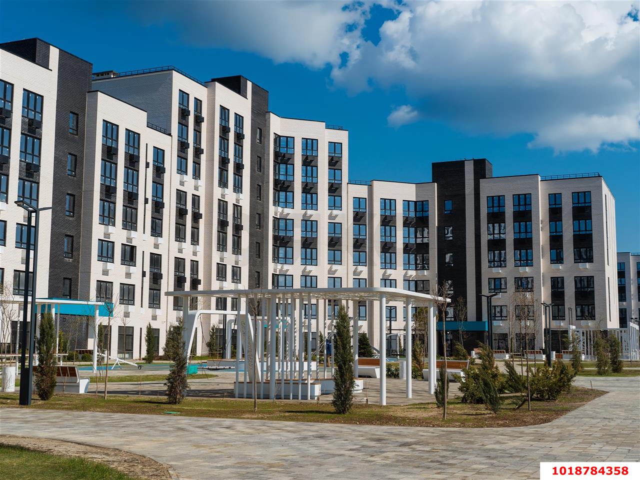 Фото №3: 1-комнатная квартира 38&nbsp;м², 7/9&nbsp;эт. - Приморский, мкр. ЖК Просторы Крыма, ул. Георгия Десюка, 5к1