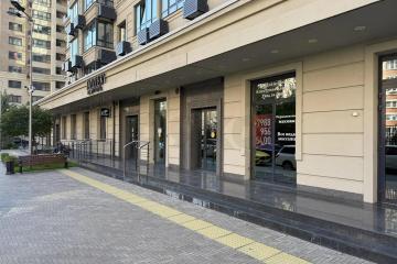 Фото №1: Торговое помещение 53 м², 1/24 эт. - Краснодар, мкр. ЖК Тургенев, ул. Дальняя, 8к2