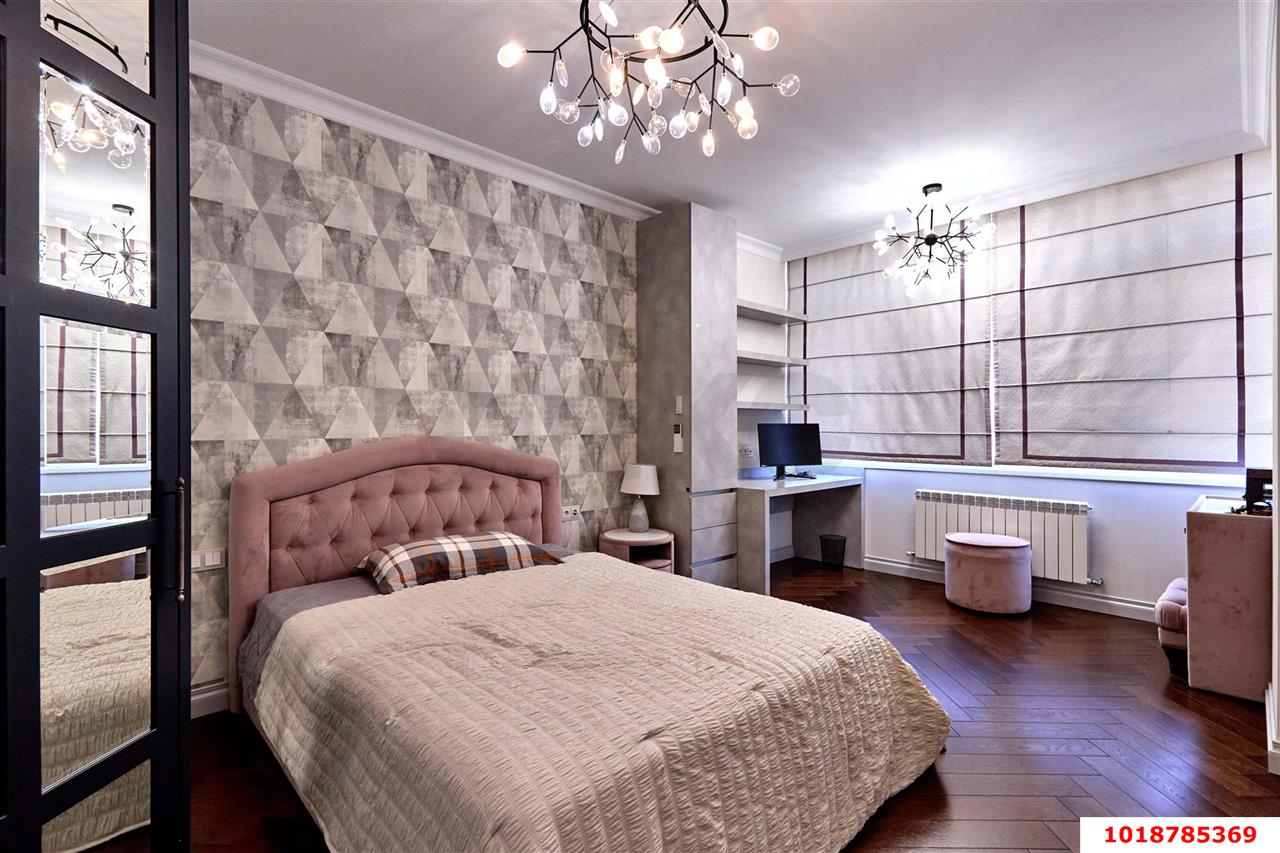 Фото №8: 4-комнатная квартира 200&nbsp;м², 18/22&nbsp;эт. - Краснодар, Западный внутригородской округ, ЖК Новый Город, мкр. Юбилейный, б-р Клары Лучко, 16