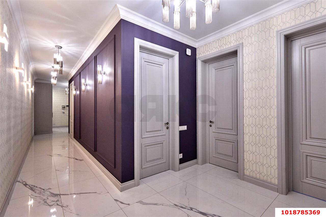 Фото №11: 4-комнатная квартира 200&nbsp;м², 18/22&nbsp;эт. - Краснодар, Западный внутригородской округ, ЖК Новый Город, мкр. Юбилейный, б-р Клары Лучко, 16