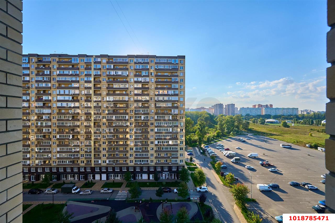 Фото №7: 2-комнатная квартира 64&nbsp;м², 11/19&nbsp;эт. - Краснодар, мкр. Карасунский внутригородской округ, ул. имени Снесарева, 17/1к1
