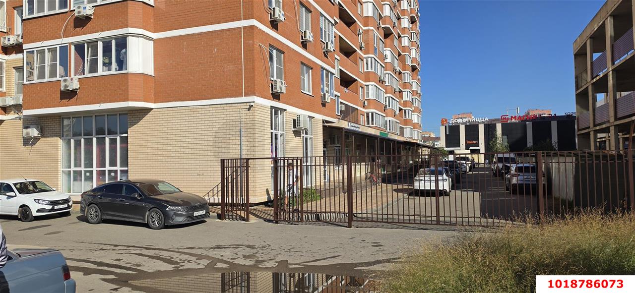 Фото №5: Торговое помещение 103&nbsp;м², 1/16&nbsp;эт. - Краснодар, Прикубанский внутригородской округ, Молодёжный, мкр. жилой комплекс Абрикос, ул. 5-я Дорожная, 68к2