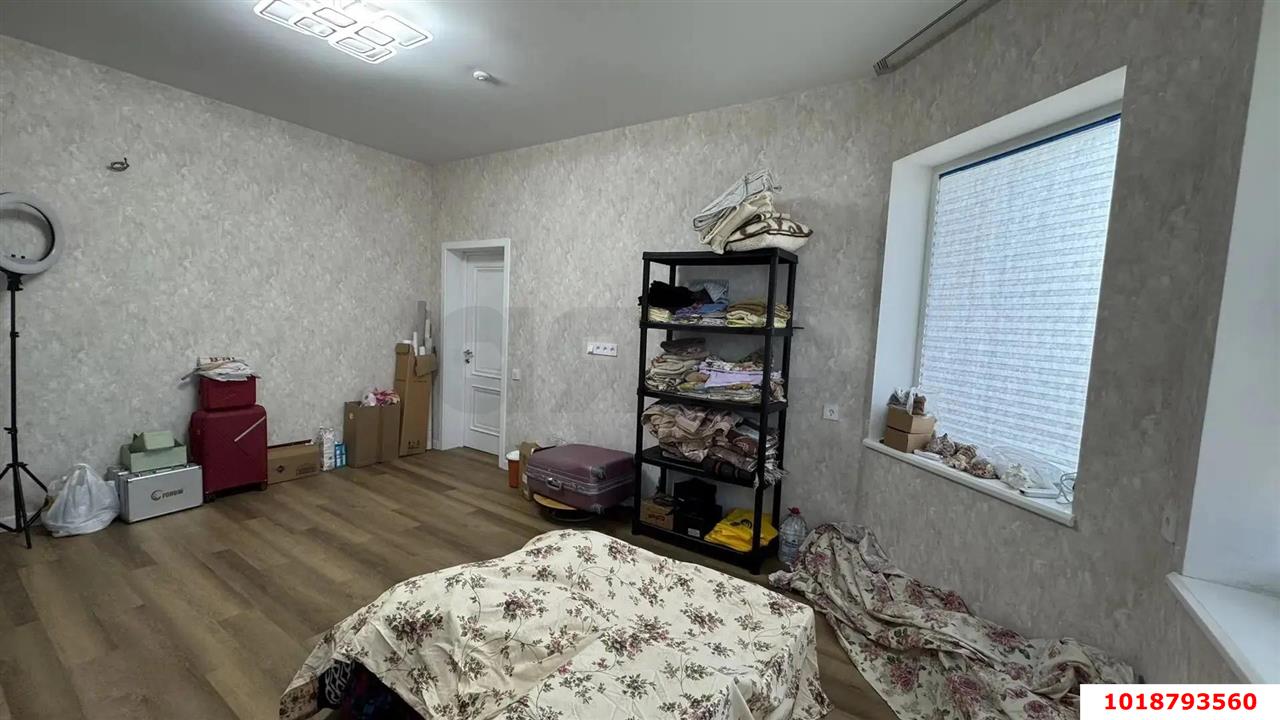 Фото №11: Дом 390&nbsp;м² + 8.11&nbsp;сот., 2&nbsp;эт. - Краснодар, Прикубанский внутригородской округ, п. коттеджный  Зелёная Долина, ул. Бургундская, 33