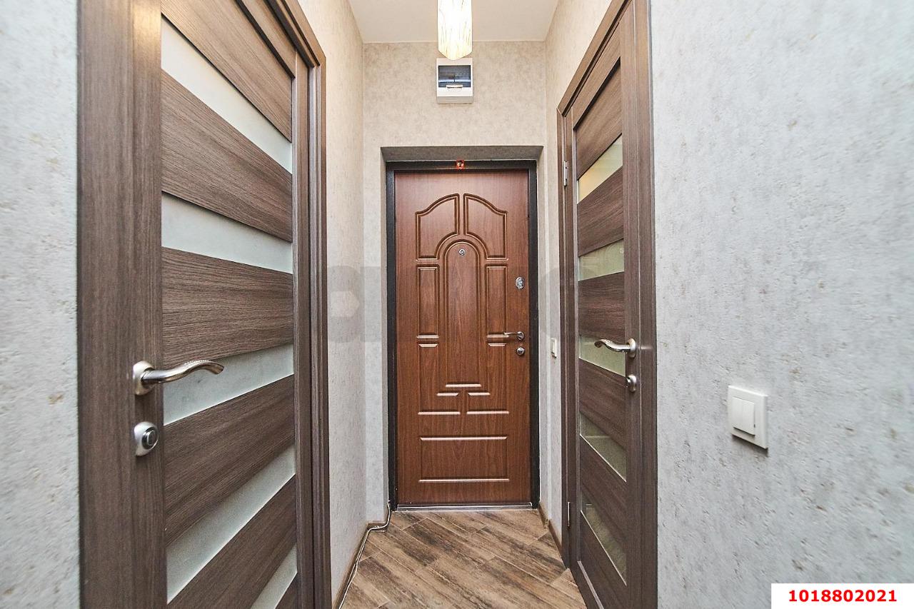 Фото №7: 1-комнатная квартира 41&nbsp;м², 5/5&nbsp;эт. - Краснодар, Прикубанский внутригородской округ, Калинино, мкр. Завод Радиоизмерительных Приборов, ул. Павловская, 1/10/1