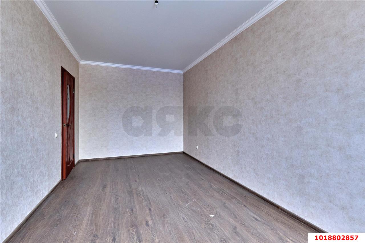 Фото №3: 1-комнатная квартира 34&nbsp;м², 3/9&nbsp;эт. - Российский, мкр. Прикубанский внутригородской округ, ул. Заводовского