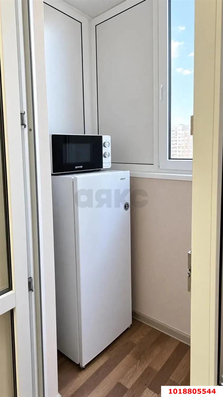 Фото №7: Студия 19&nbsp;м², 2/24&nbsp;эт. - Краснодар, Карасунский внутригородской округ, жилой комплекс На Магистральной, мкр. Камвольно-суконный Комбинат, ул. Магистральная, 11к2