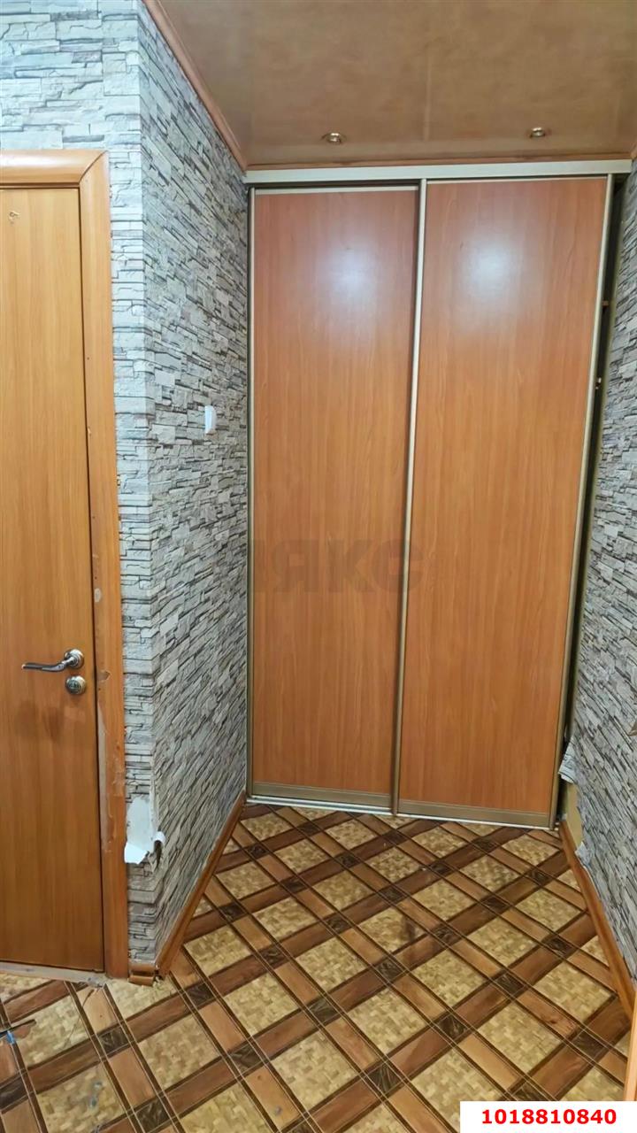 Фото №7: 1-комнатная квартира 30&nbsp;м², 2/5&nbsp;эт. - Краснодар, Карасунский внутригородской округ, мкр. Комсомольский, ул. Симферопольская, 34