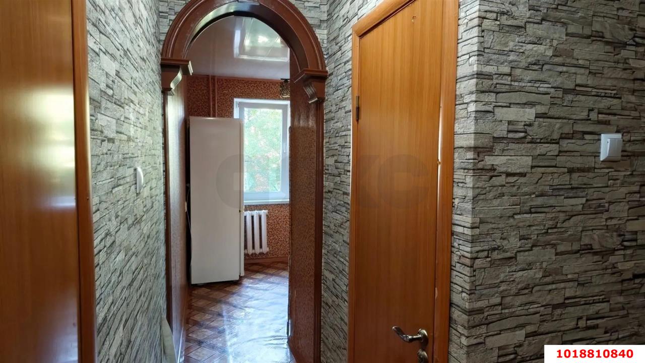 Фото №10: 1-комнатная квартира 30&nbsp;м², 2/5&nbsp;эт. - Краснодар, Карасунский внутригородской округ, мкр. Комсомольский, ул. Симферопольская, 34
