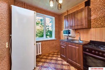 Фото №1: 1-комнатная квартира 30 м², 2/5 эт. - Краснодар, мкр. Комсомольский, ул. Симферопольская, 34