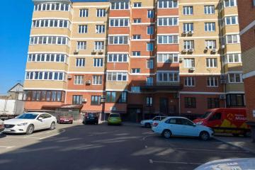 Фото №1: 1-комнатная квартира 50&nbsp;м², 4/6&nbsp;эт. - Краснодар, ж/м Пашковский, ул. Криничная, 128