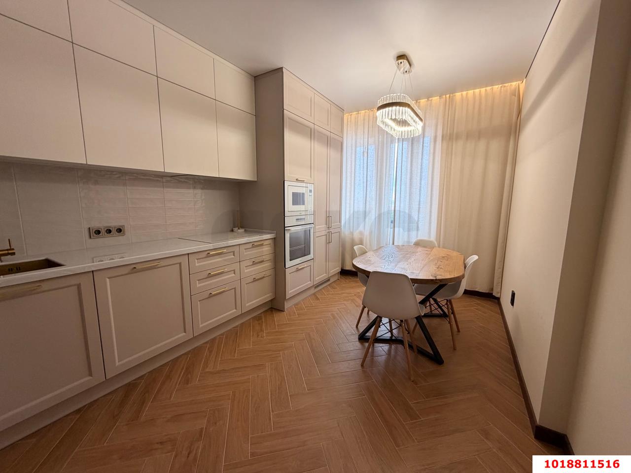 Фото №1: 2-комнатная квартира 70&nbsp;м², 17/17&nbsp;эт. - Краснодар, Прикубанский внутригородской округ, Музыкальный, мкр. Московский, ул. Московская, 112