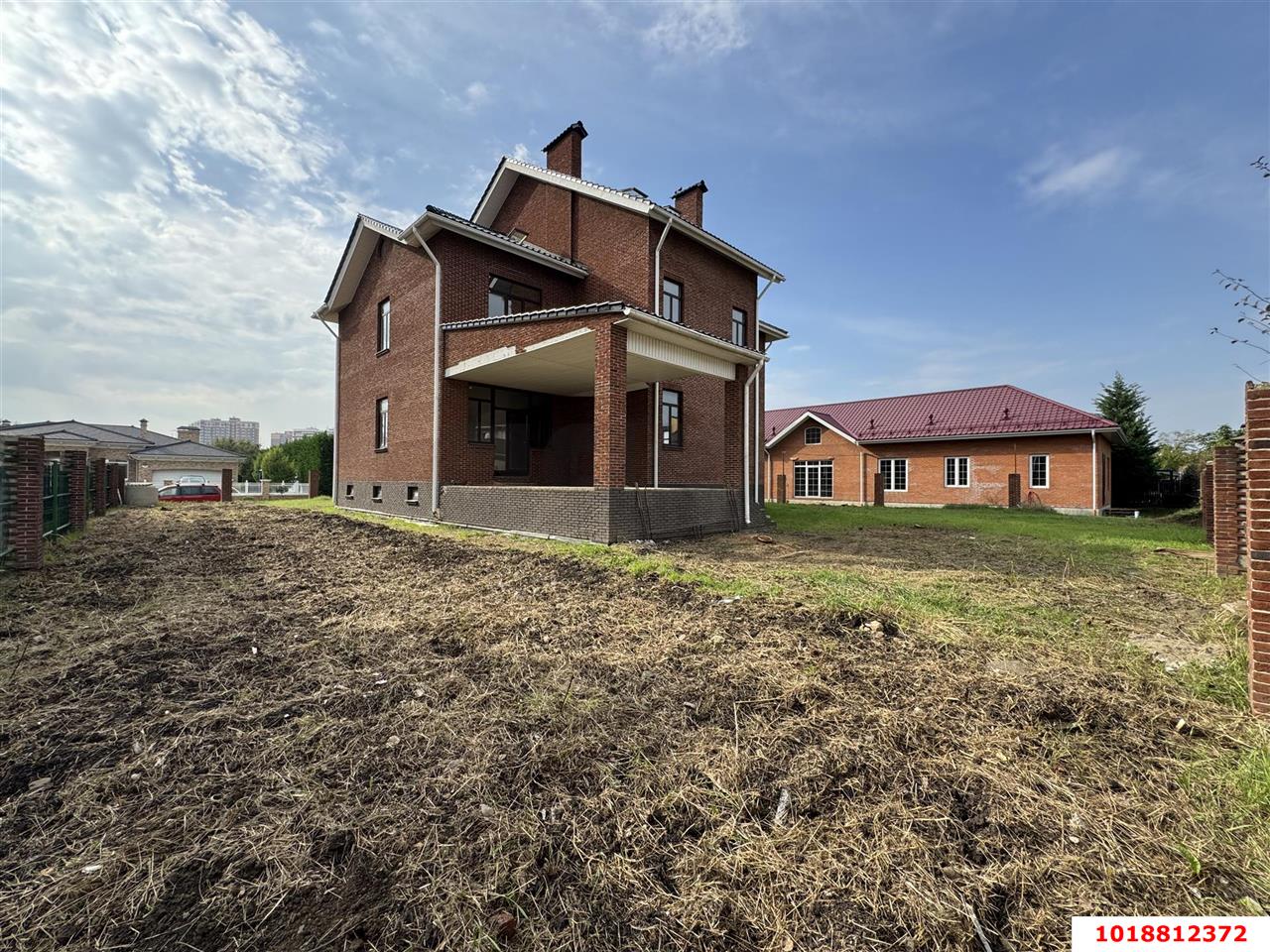 Фото №11: Дом 640&nbsp;м² + 12&nbsp;сот., 3&nbsp;эт. - Краснодар, Прикубанский внутригородской округ, мкр. Немецкая Деревня, ул. Саксонская, 6