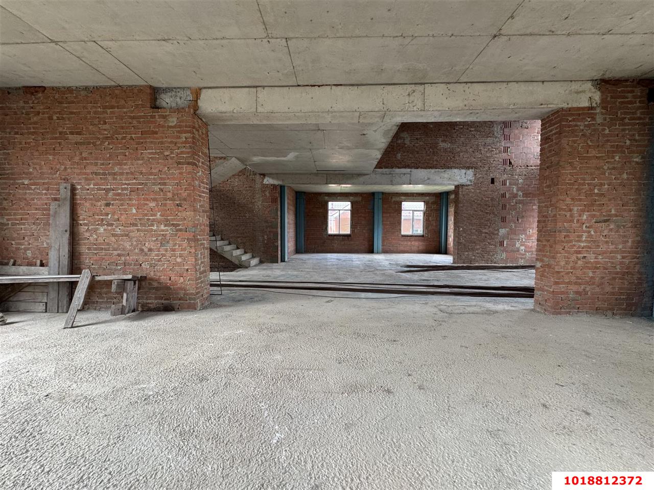 Фото №14: Дом 640&nbsp;м² + 12&nbsp;сот., 3&nbsp;эт. - Краснодар, Прикубанский внутригородской округ, мкр. Немецкая Деревня, ул. Саксонская, 6