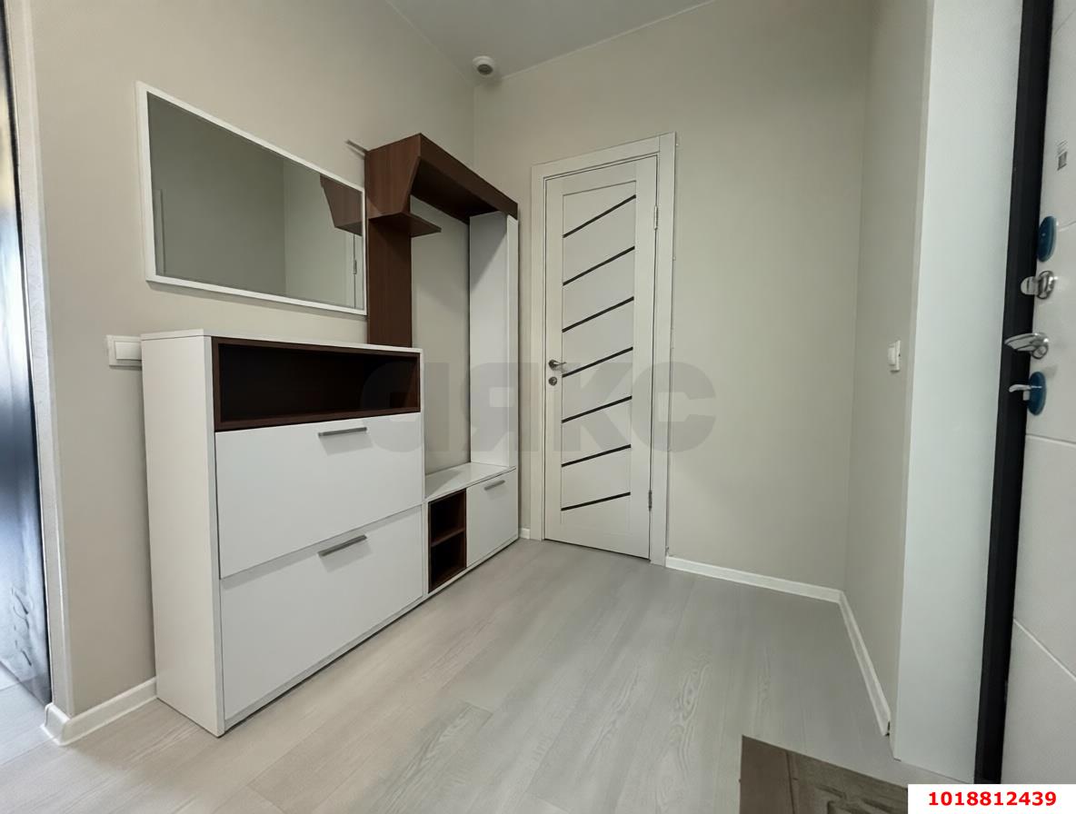 Фото №5: 1-комнатная квартира 45&nbsp;м², 10/16&nbsp;эт. - Краснодар, Прикубанский внутригородской округ, жилой комплекс Грин Лайф, мкр. имени Петра Метальникова, ул. Петра Метальникова, 28